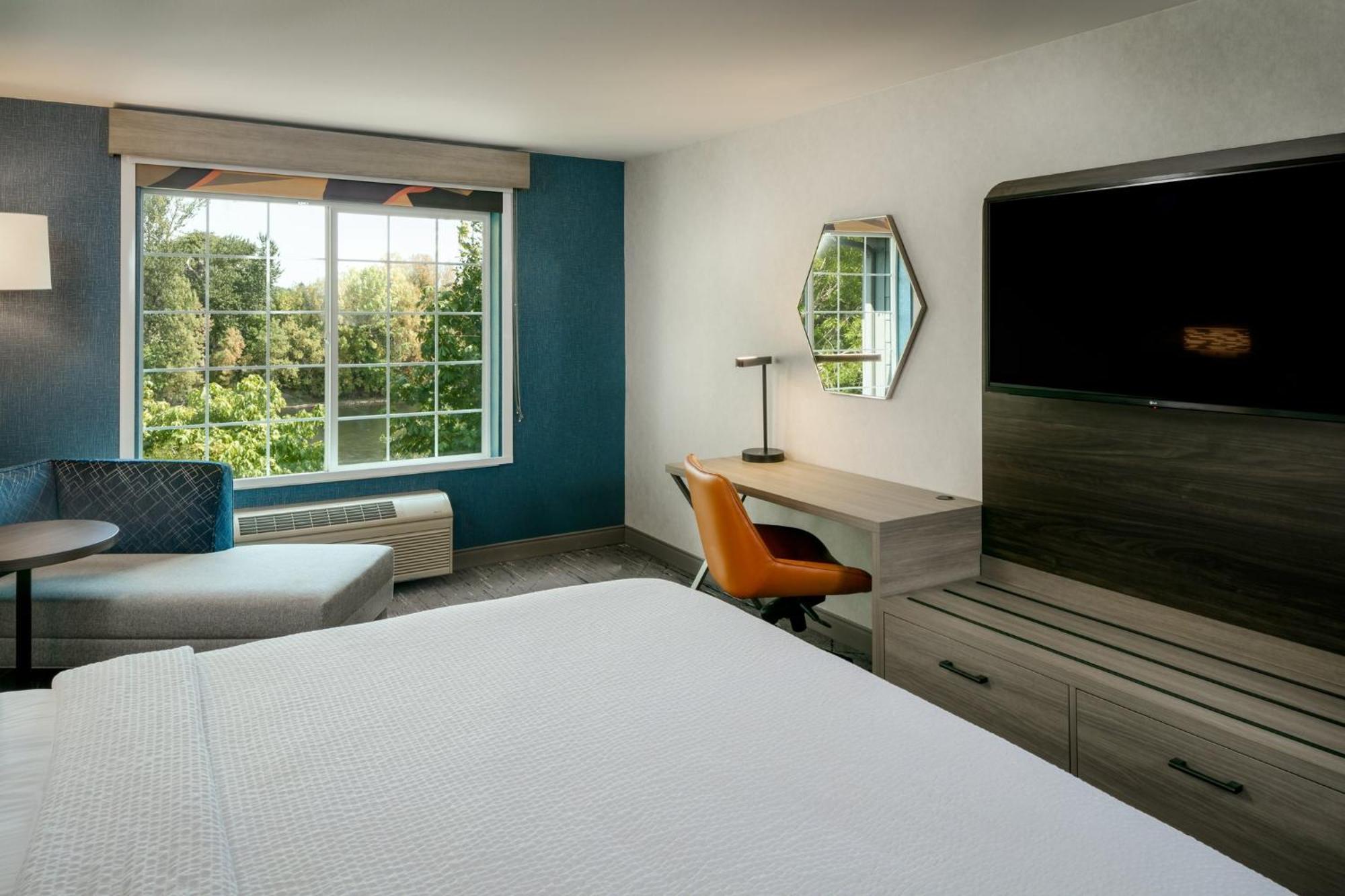 Holiday Inn Express Corvallis-On The River By Ihg Exterior foto