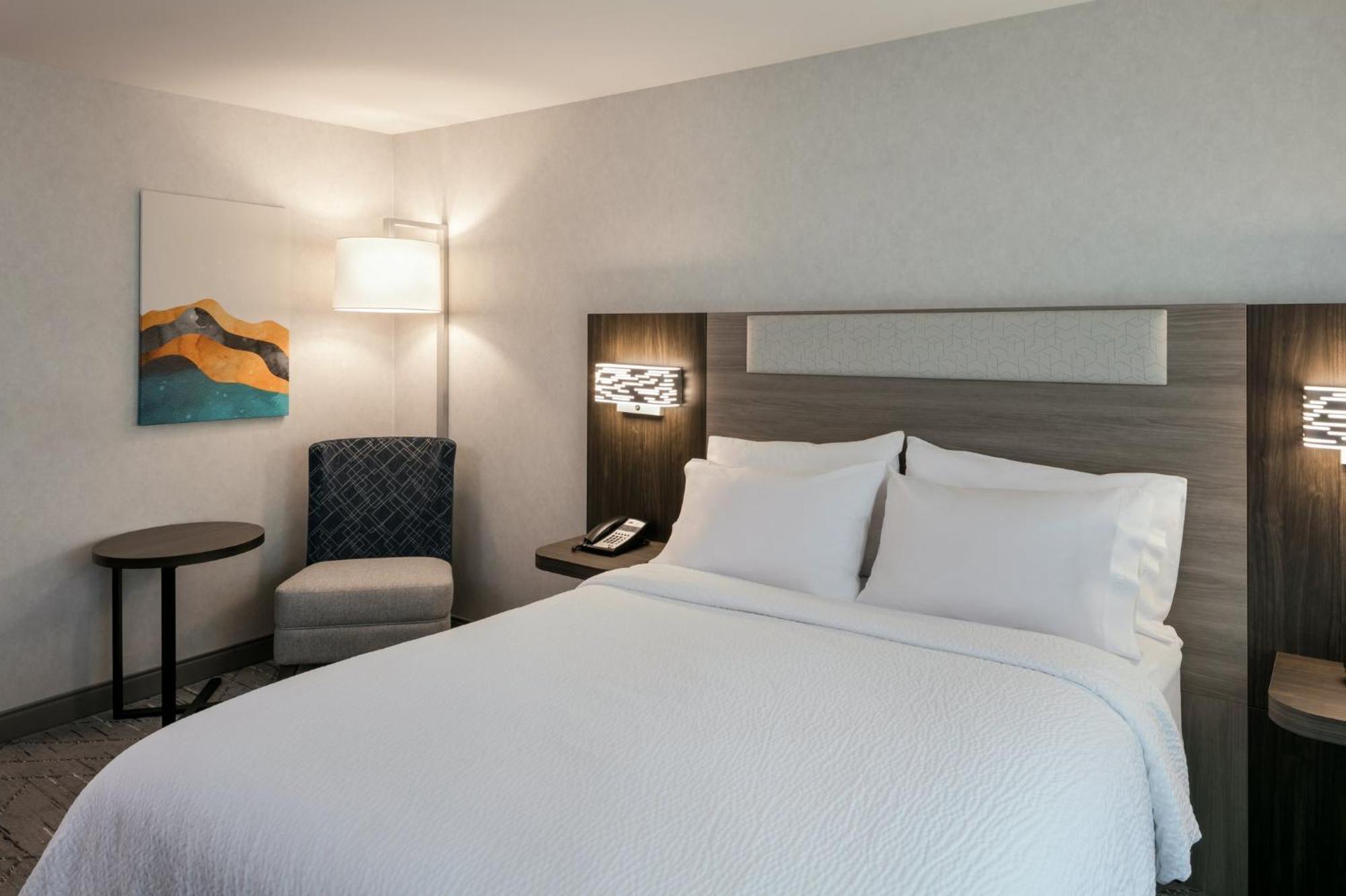 Holiday Inn Express Corvallis-On The River By Ihg Exterior foto